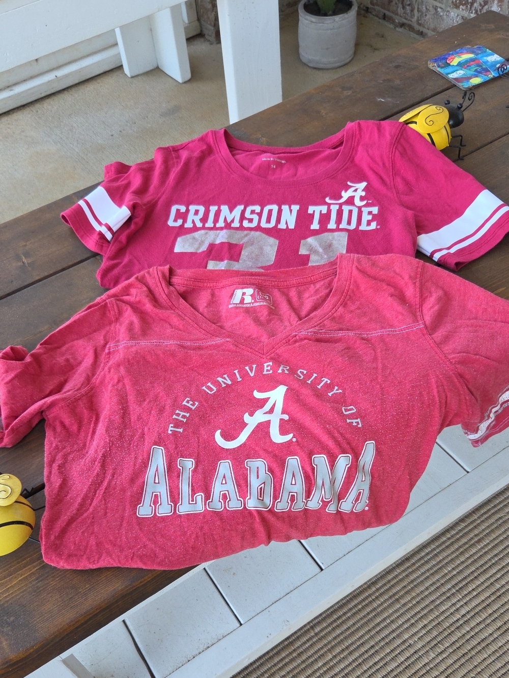 5th & Ocean Girls' Crimson Red Alabama Graphic Short Sleeve Tees